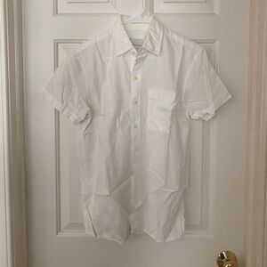 American Eagle White Short Sleeve Button Down